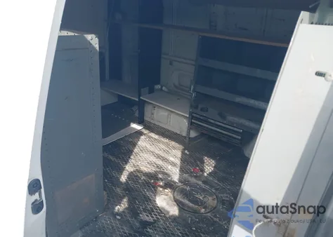 2004 Chevrolet Astro from USA, damaged, VIN 1GCDM19X74B102854